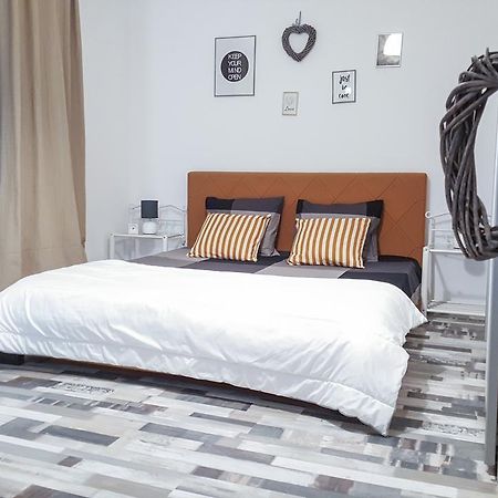 Studio Central Exer II Bukarest Kültér fotó
