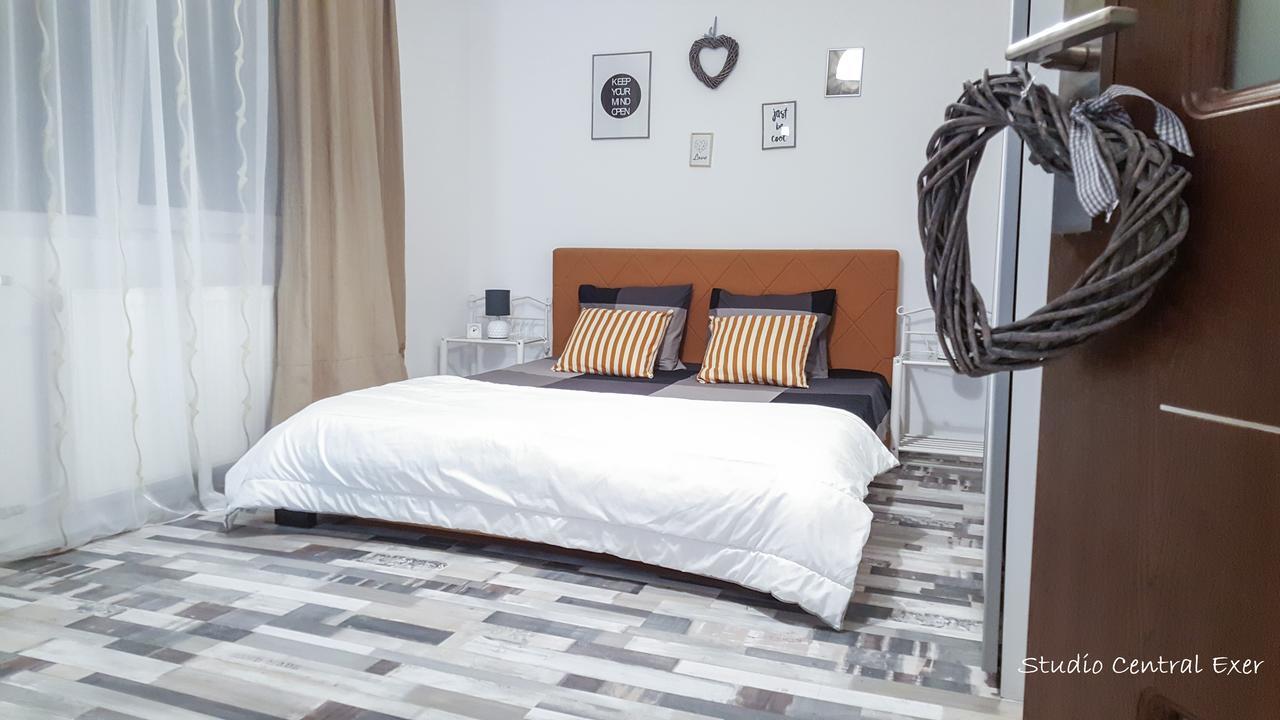 Studio Central Exer II Bukarest Kültér fotó